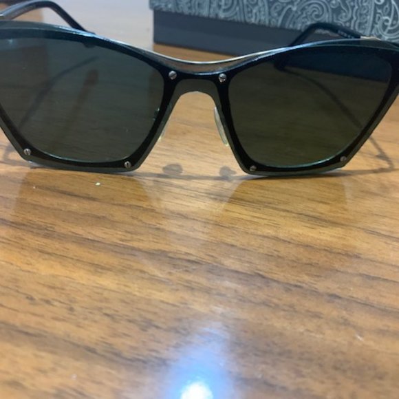 Balenciaga BA0106 main image 4